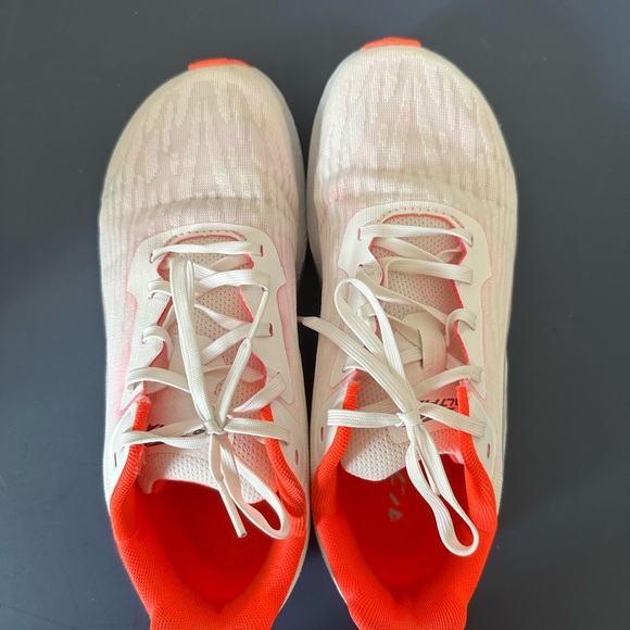 Altra Women’s Rivera Running Shoes - Picture 3 of 8